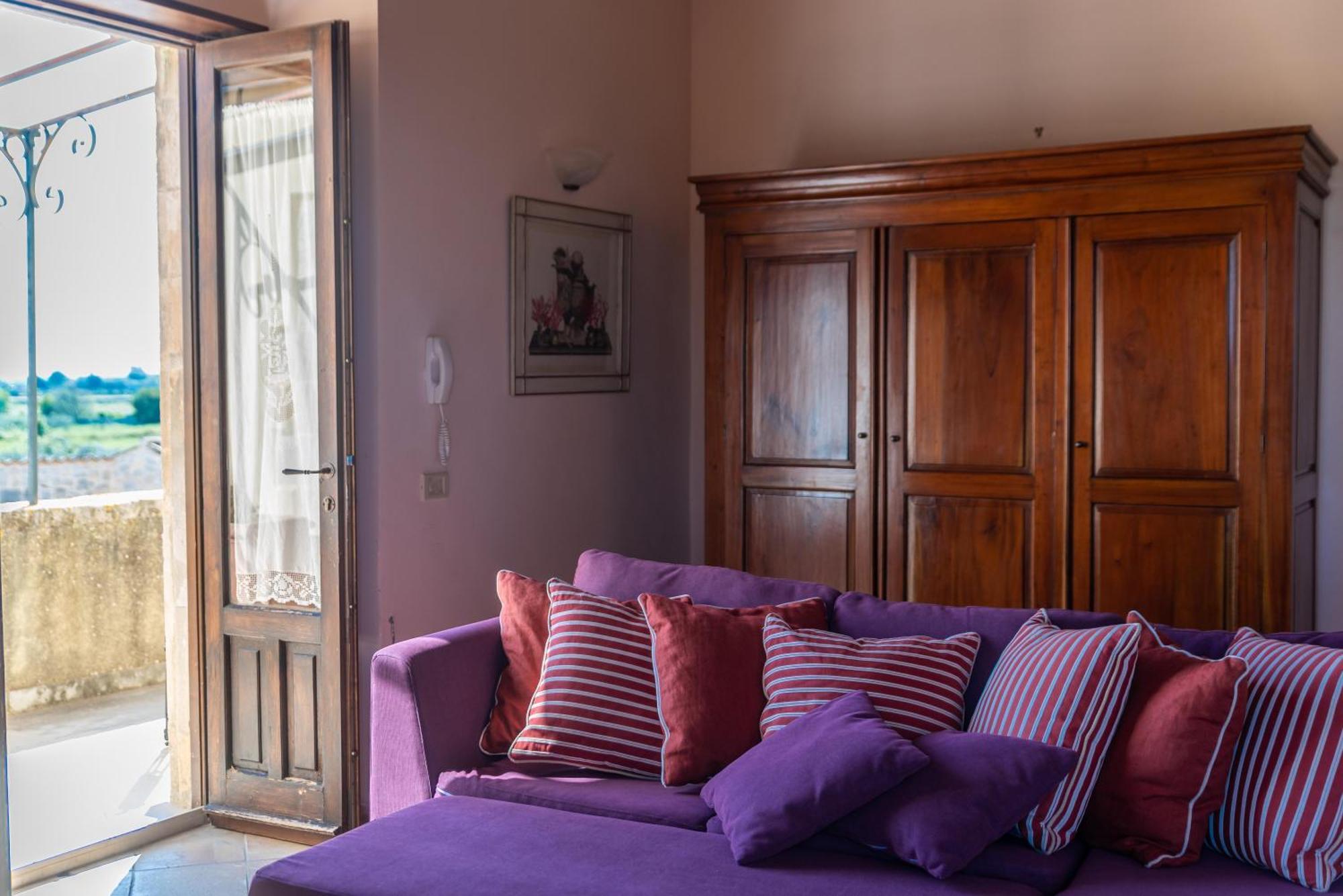 Torre Don Virgilio Country Hotel Cannizzara Экстерьер фото